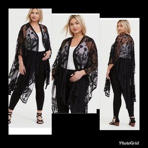 Brand new plus BLACK MESH EMBROIDERED RUANA
